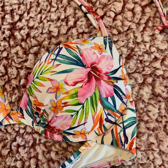 Push-up bikini top - Picture 2 of 2